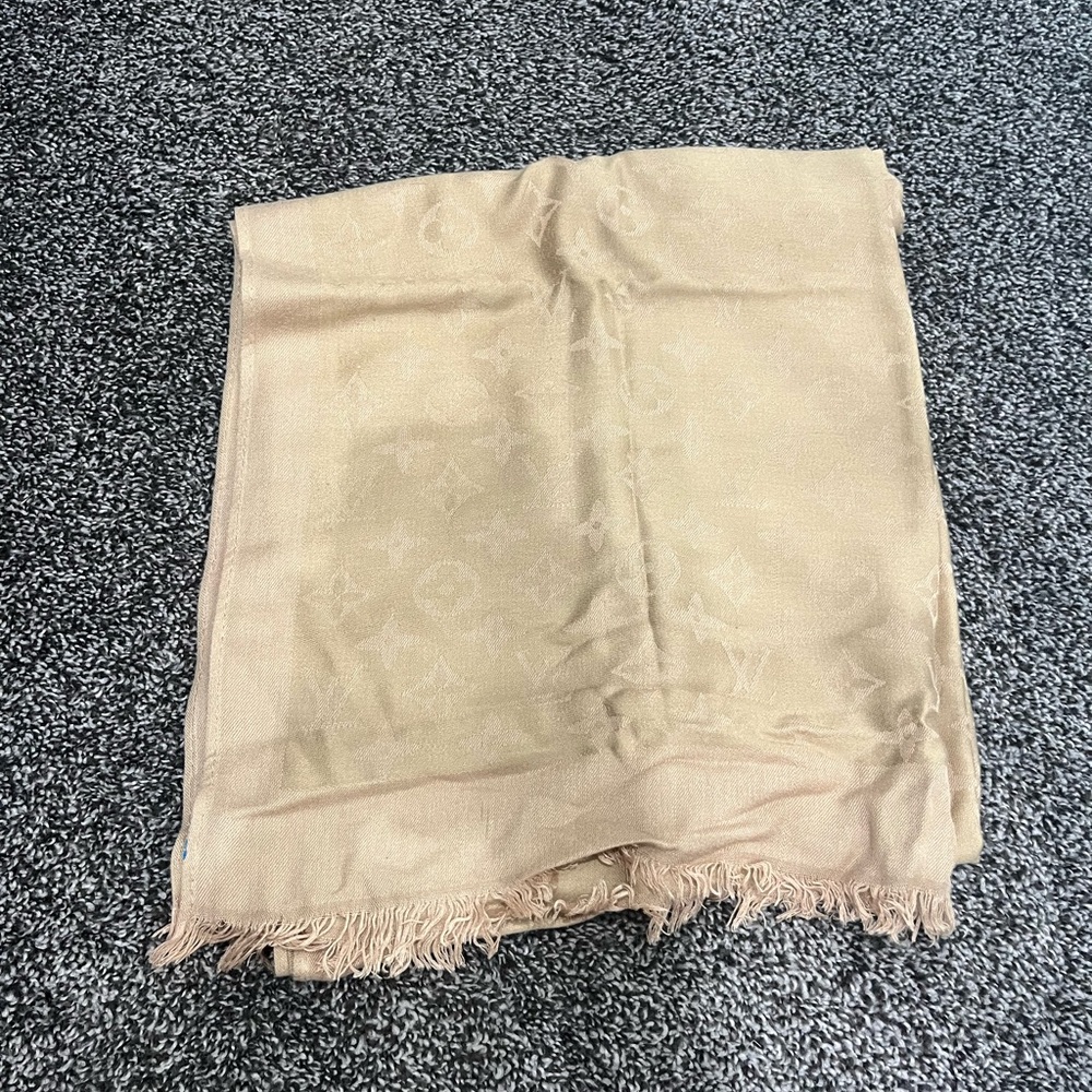 Louis Vuitton vintage scarf. Never worn. Bought for 250